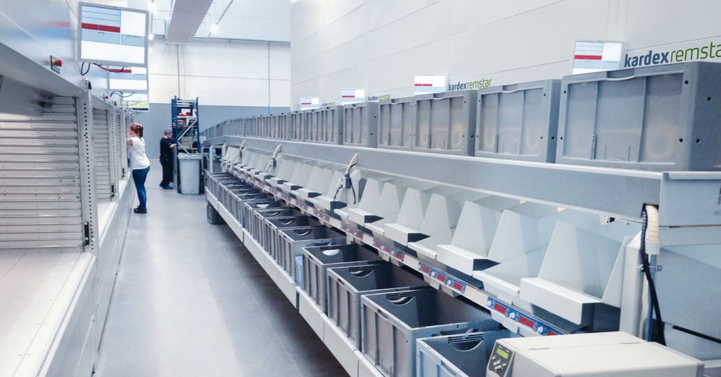 Batch Order Fulfillment with Cross Picking